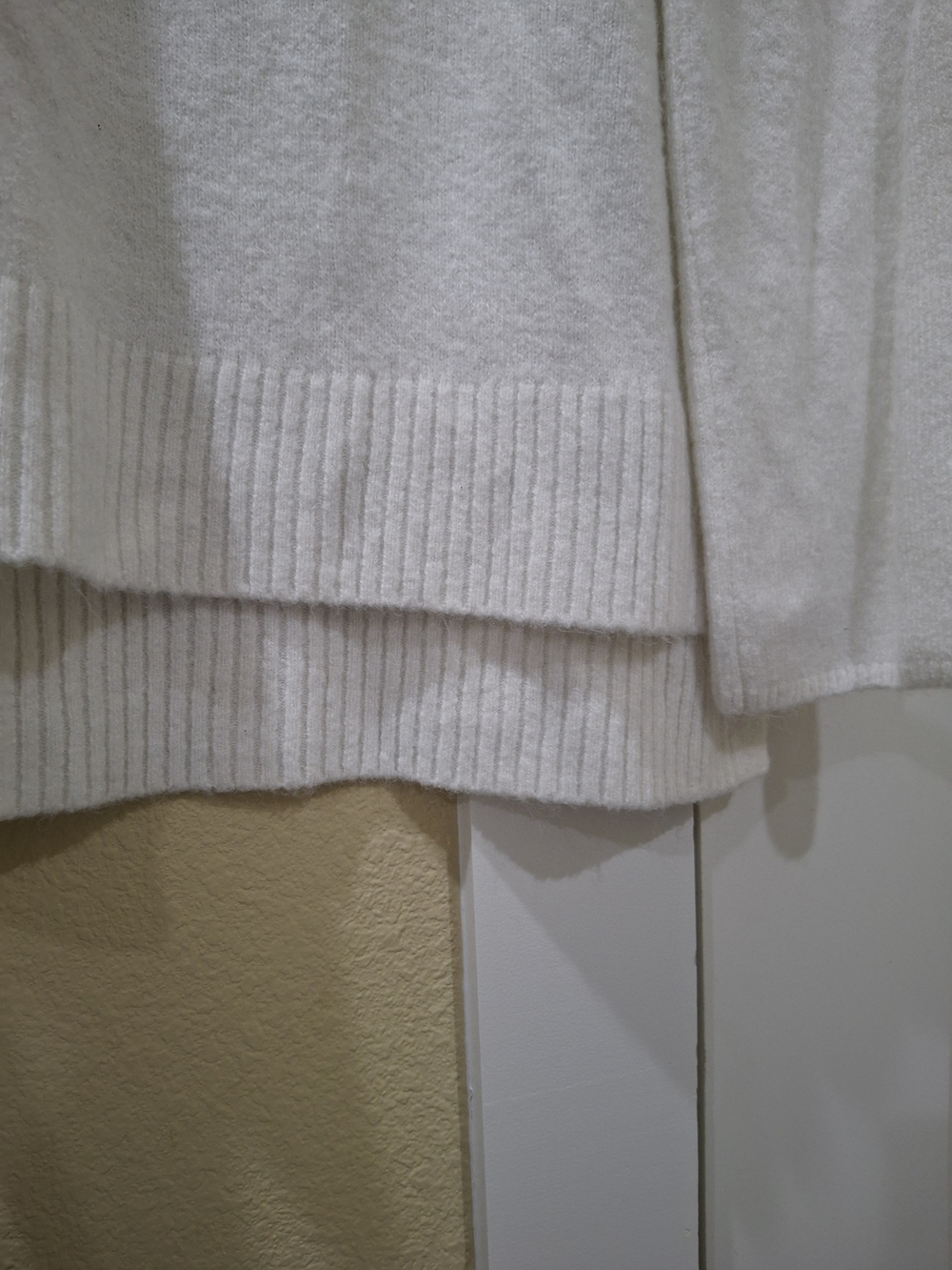Express Sweater - Picture 5 of 7